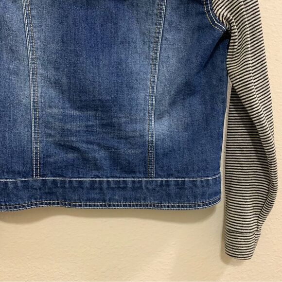 WALLFLOWER JEAN JACKET WOMEN LARGE BLUE DENIM CROP STRIPED KNIT ARM HOOD. - Picture 7 of 15